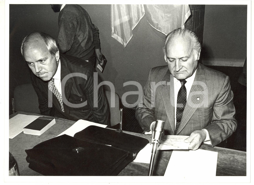 1984 MILANO - DEMOCRAZIA CRISTIANA Oscar Luigi SCALFARO con Claudio VITALONE