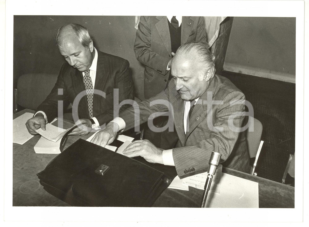 1984 MILANO - DEMOCRAZIA CRISTIANA - Oscar Luigi SCALFARO con Claudio VITALONE
