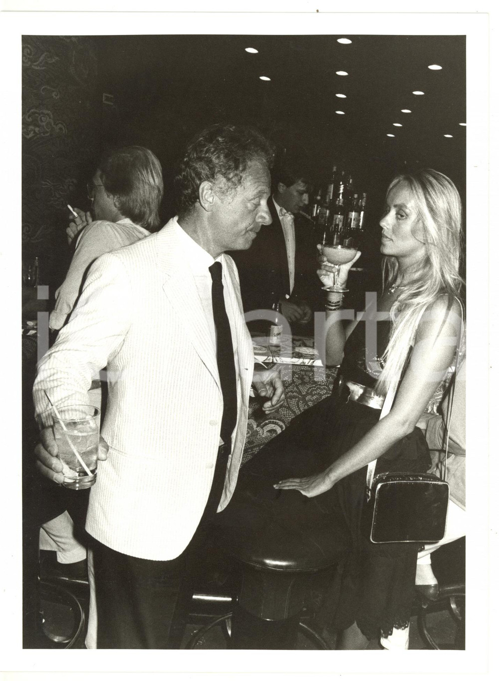 1990 ca COSTUME ITALIA Johnny DORELLI a un party con Gloria GUIDA *Foto 18x24