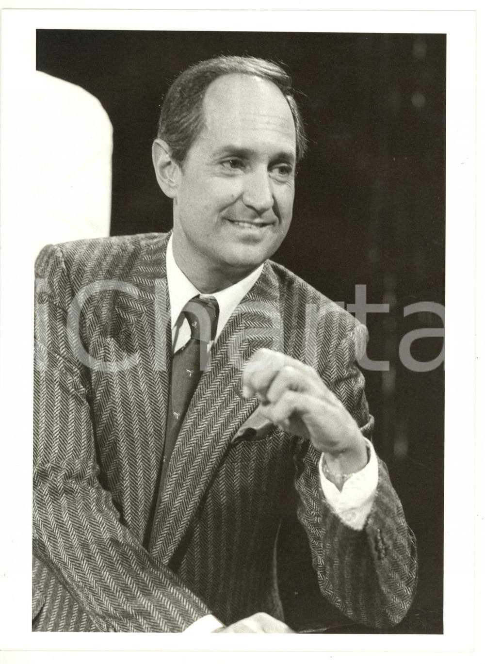 1985 ca COSTUME Ritratto del cantante Neil SEDAKA - Foto VINTAGE 18x24 cm