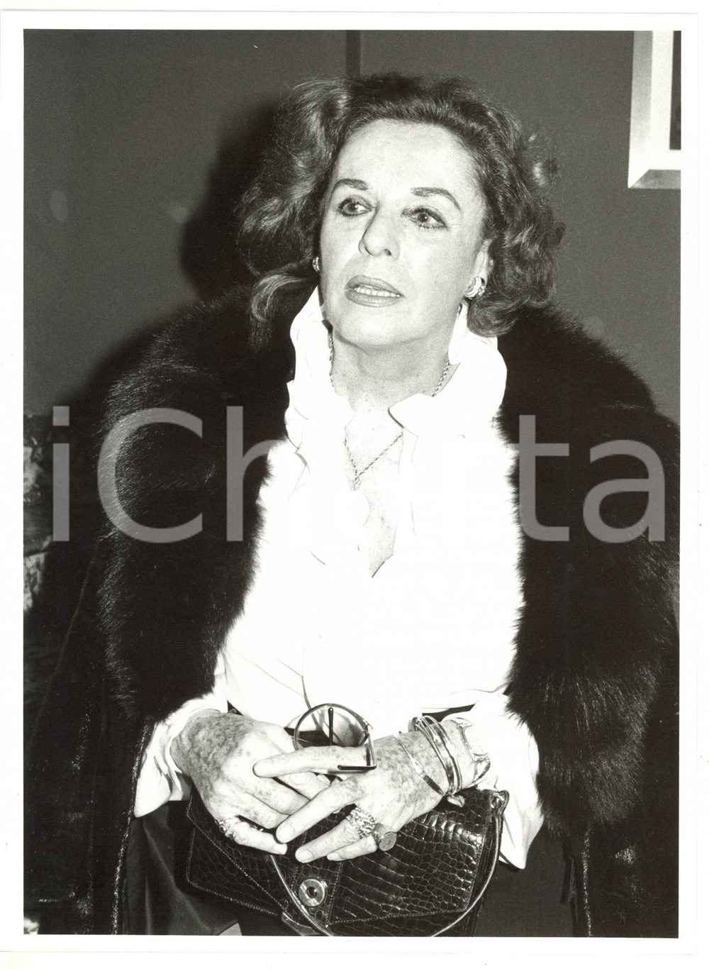 1990 ca CINEMA Attrice Anna PROCLEMER con pellicciotto - Foto VINTAGE 18x24 cm