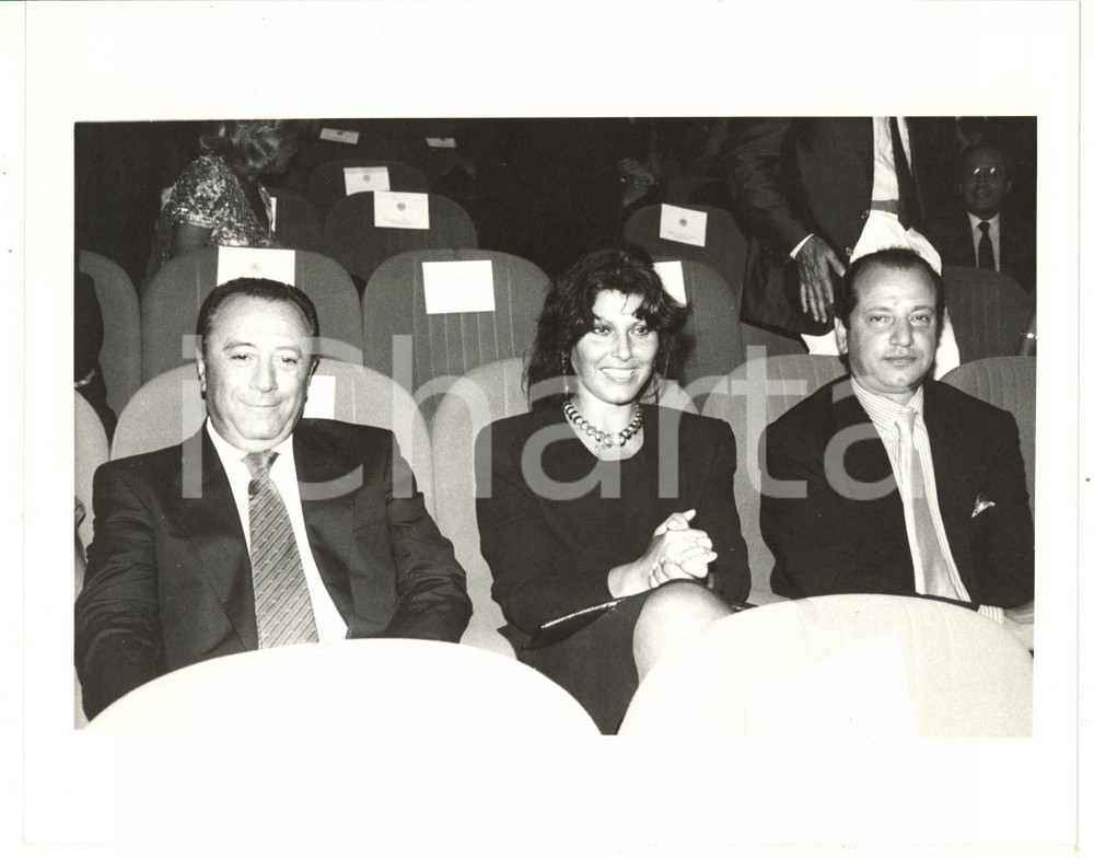1985 ca COSTUME Claudia MORI seduta in platea *Foto 25x20 cm