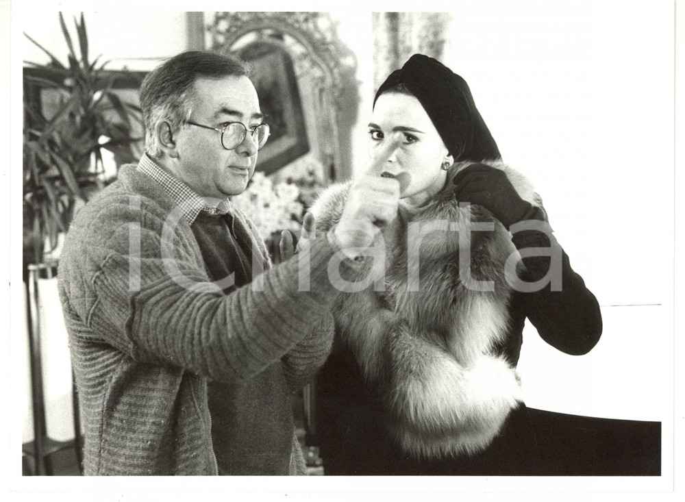 1987 CINEMA "Le lunghe ombre" - Gianfranco MINGOZZI con Lina SASTRI sul set FOTO
