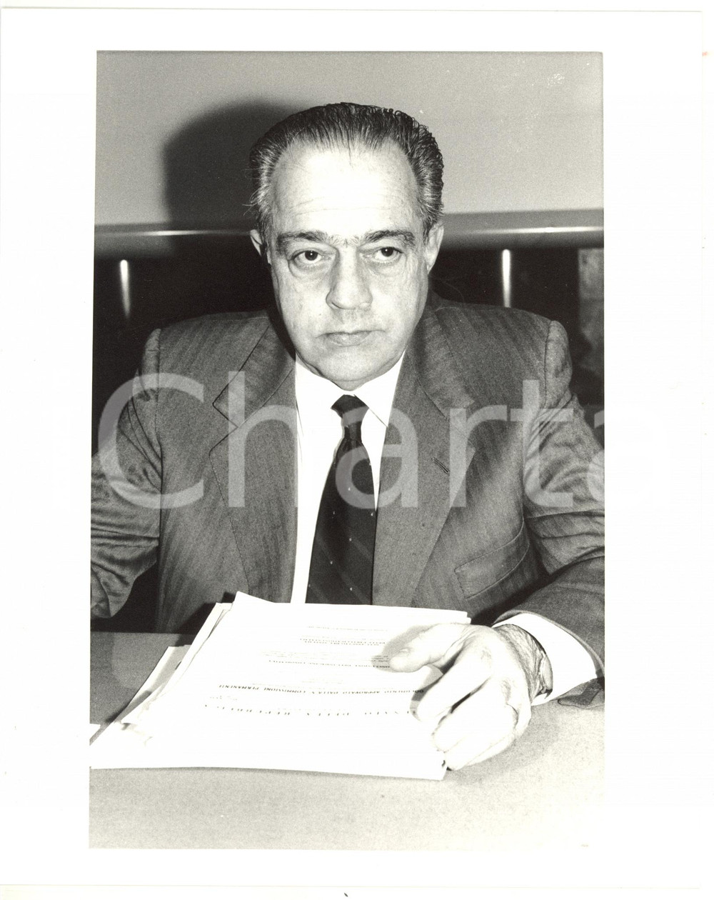 1990 ca MILANO - PRI Ritratto di Giorgio COVI *Fotografia VINTAGE 20x25 cm Fotografia di agenzia. CONDIZIONI: GFORMATO: 20x25 cm  originale e autentica 1