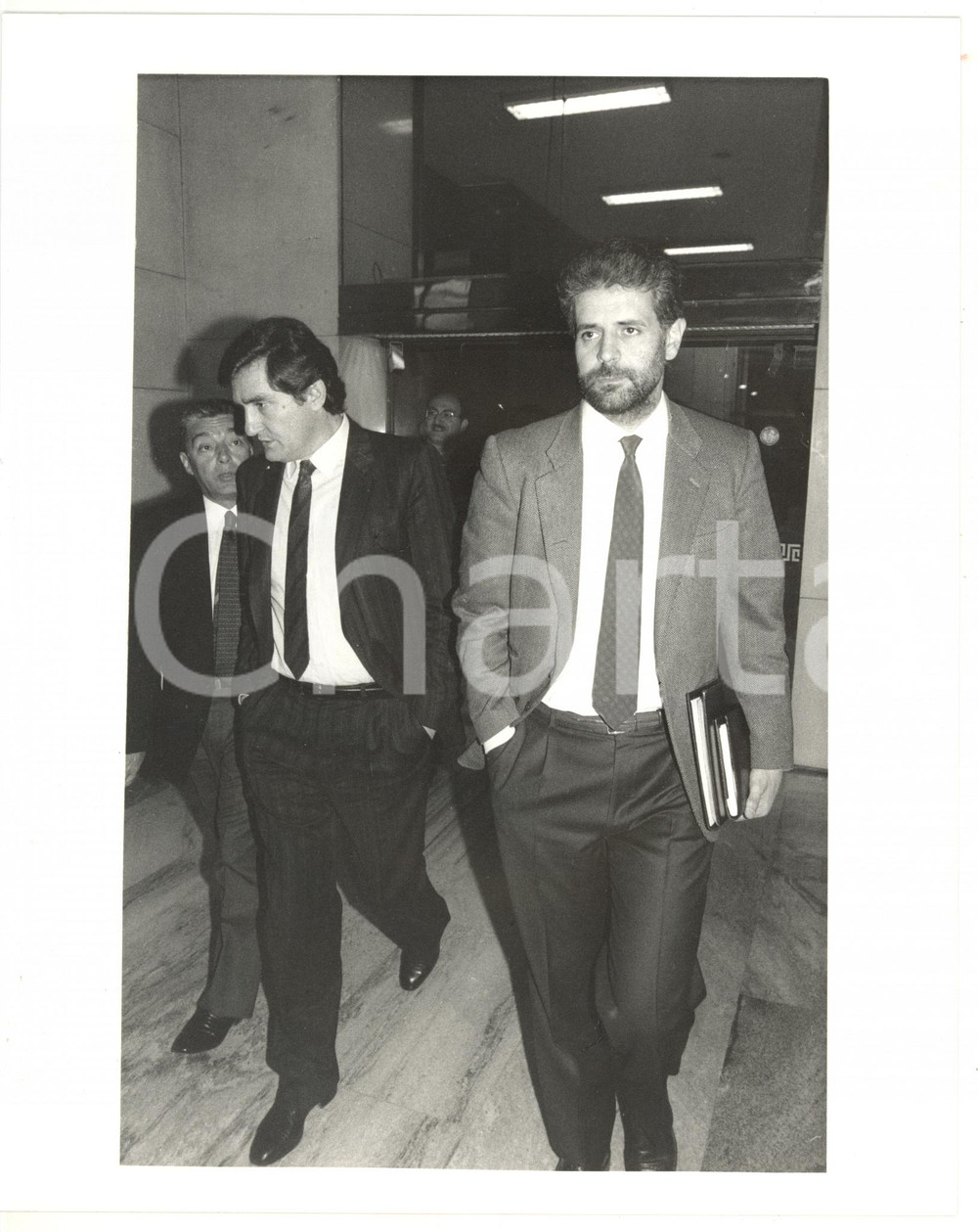 1988 MILANO (?) Roberto FORMIGONI al termine di una conferenza *Foto 20x25