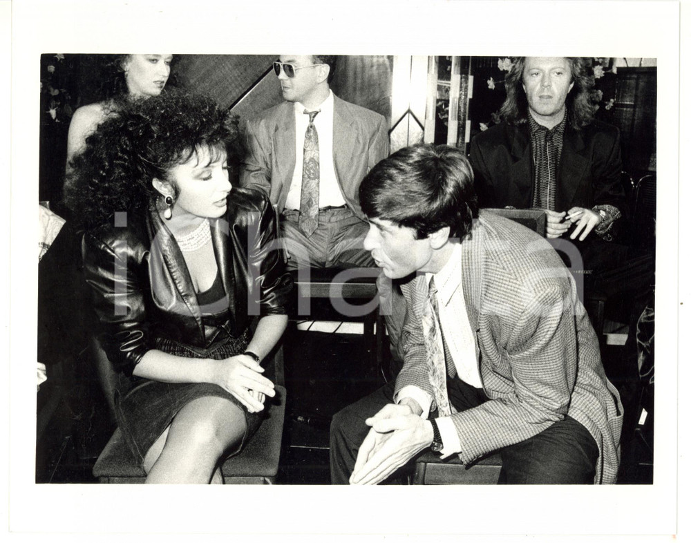 1987 FESTIVAL di SANREMO Marcella BELLA discute con Gianni MORANDI - Fotografia