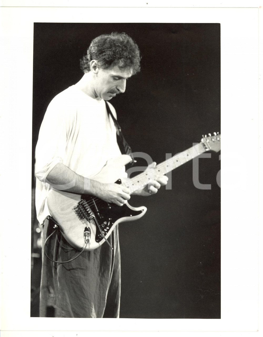 1985 ca MUSICA Frank ZAPPA si esibisce sul palco *Foto VINTAGE 20x25 cm