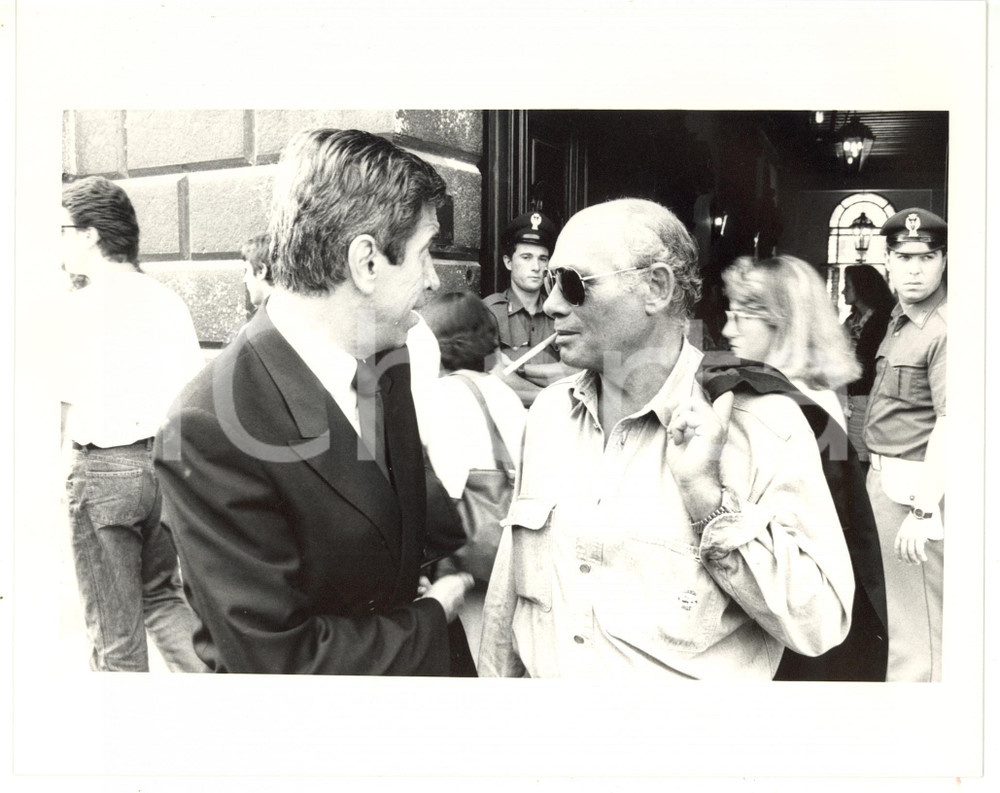 1985 ca ROMA (?) Pasquale SQUITIERI all'ingresso del tribunale - Foto 25x20 cm