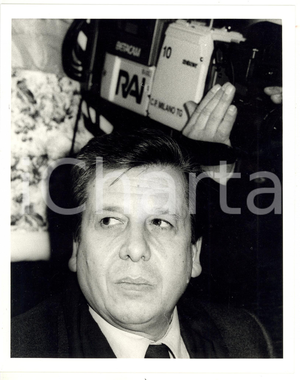 1985 ca RAI - PORTOBELLO Ritratto del giornalista Pio DE BERTI *Foto 20x25 cm