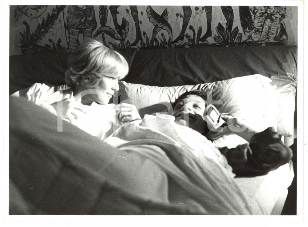 1986 RAI CINEMA "Atelier" - Lino CAPOLICCHIO sul set *Foto VINTAGE 24x18 cm