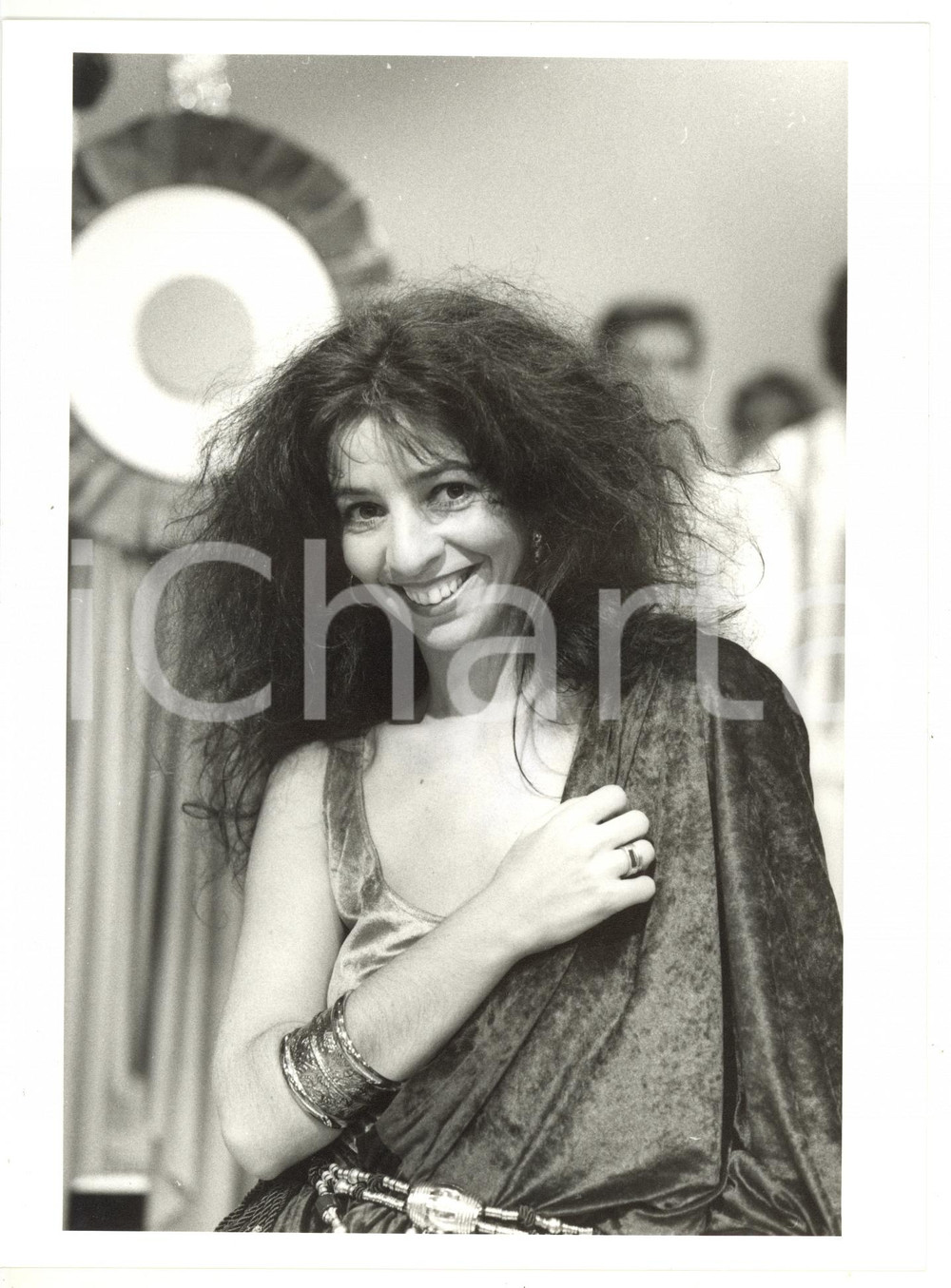 1985 ca COSTUME Ritratto di Teresa DE SIO in abiti di scena *Foto VINTAGE 18x24