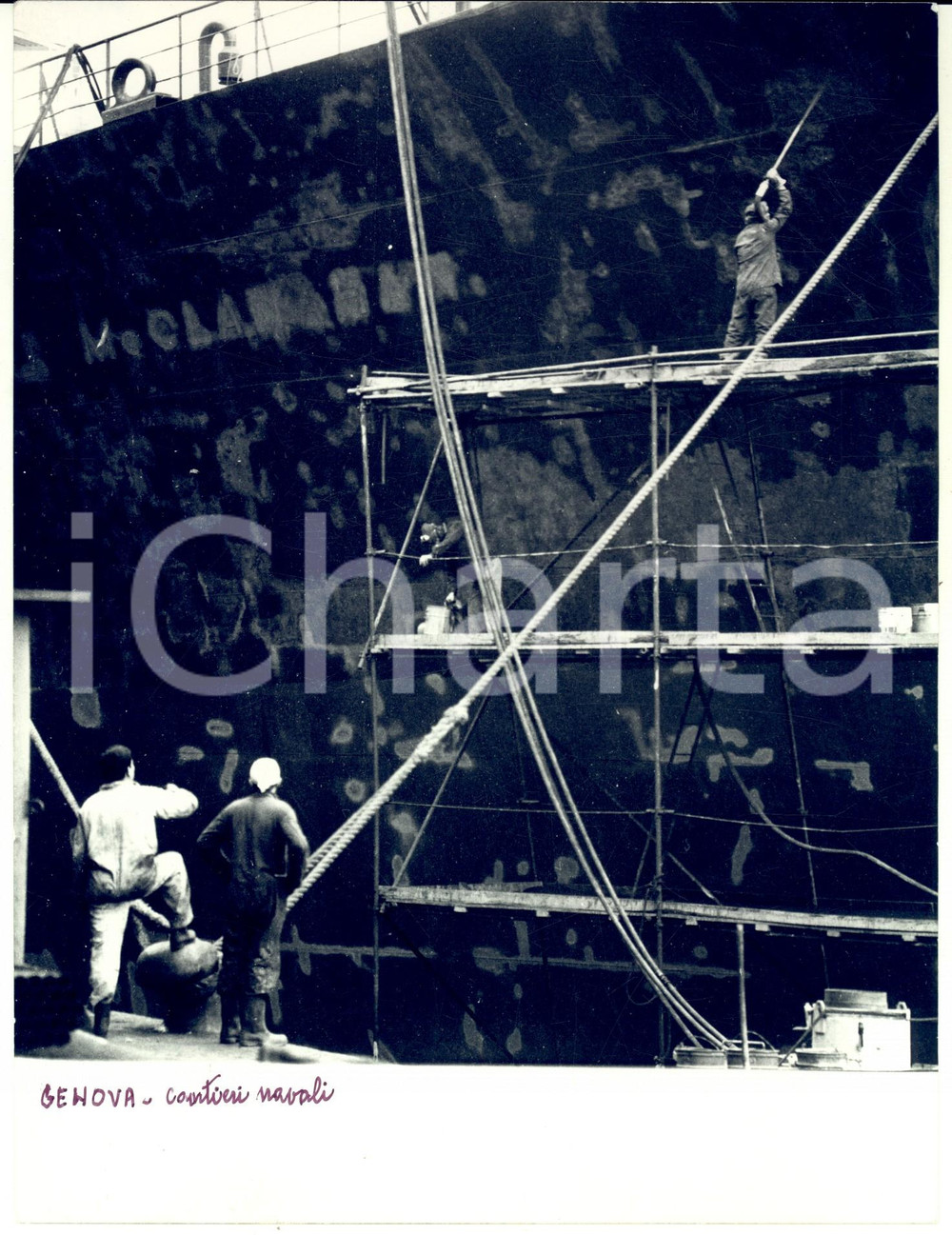 1975 ca GENOVA Cantieri navali in attività - Foto ARTISTICA 18x24 cm