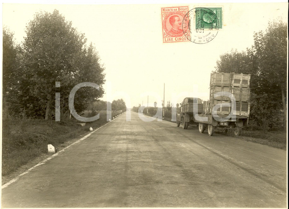 1931 Area di BERGAMO Autocarro con cassette ai margini della statale ^Foto