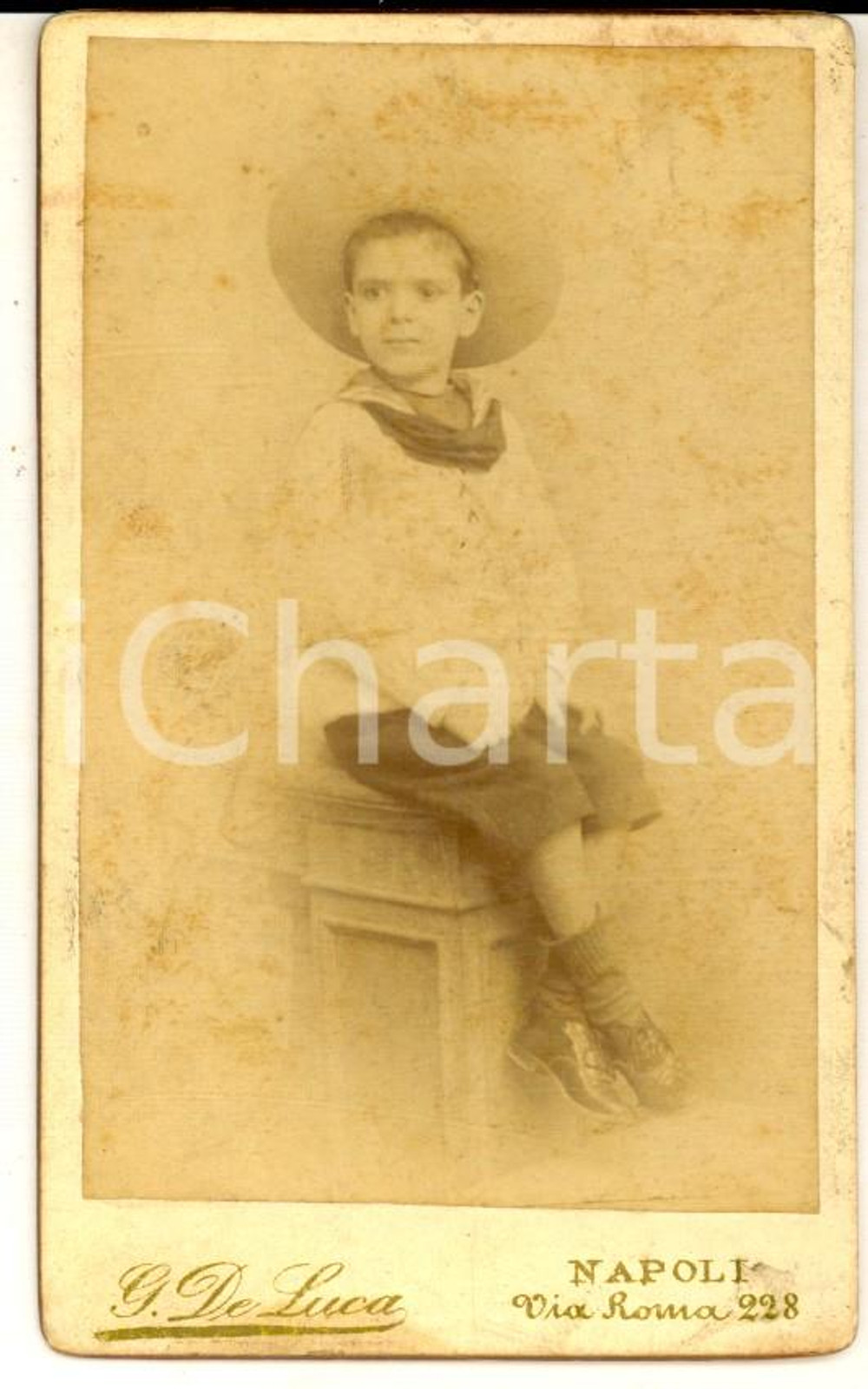 1894 NAPOLI Ritratto Ottavio ANSELMI bambino con cappello - Foto G. DE LUCA CDV