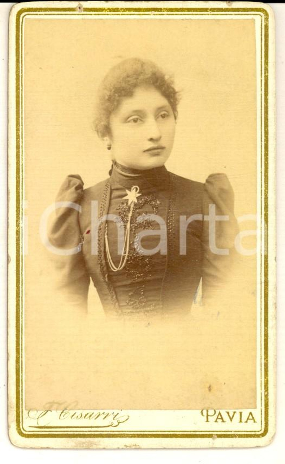 1890 ca PAVIA Ritratto di Lina PARISIO ROMANO - Foto F. CISARRI CDV