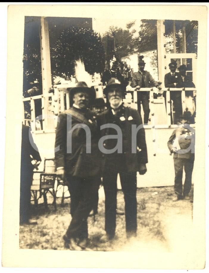 1908 COSTUME Ex ufficiali a un evento pubblico - Foto VINTAGE AMATEUR 9x11 cm