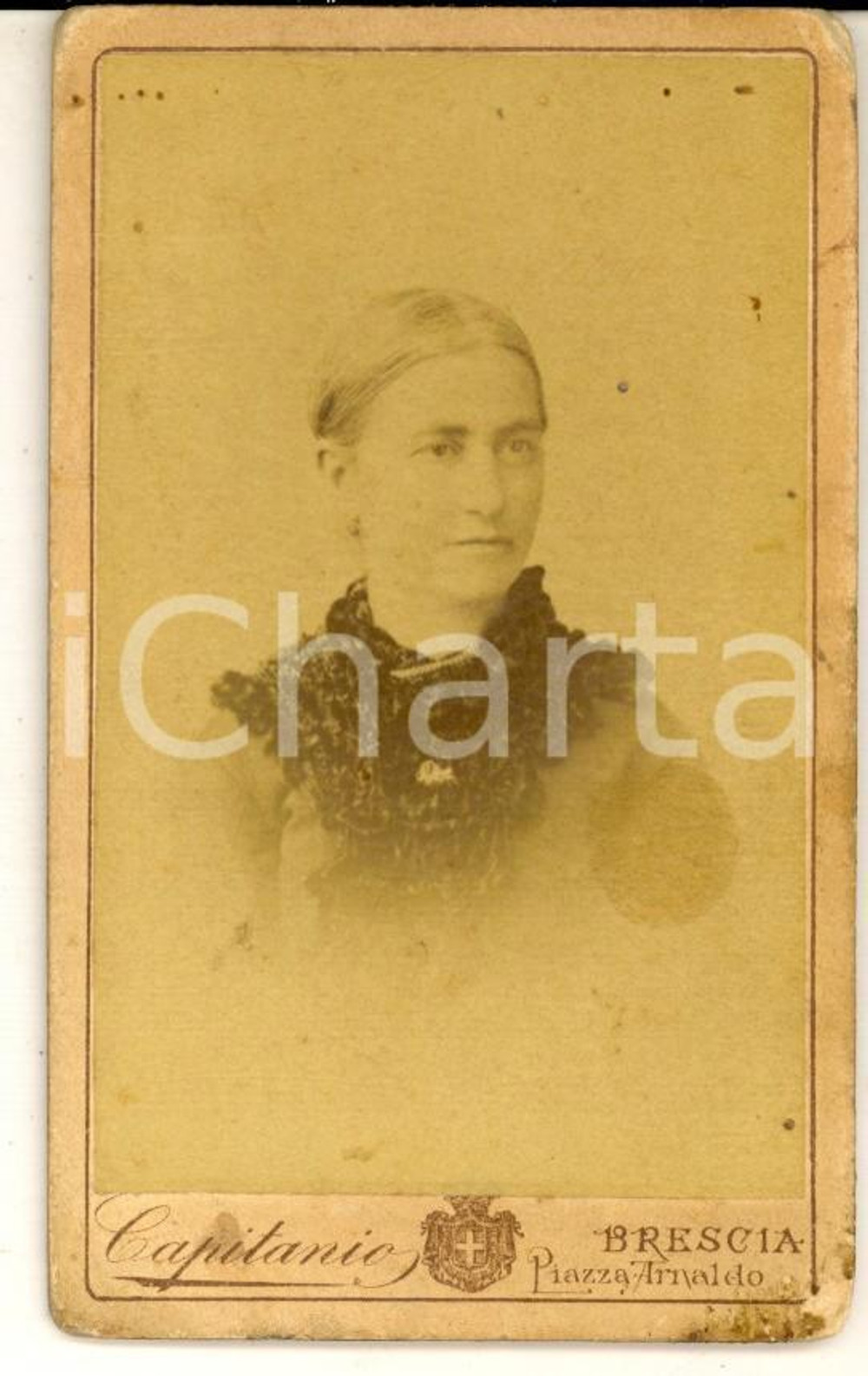 1895 ca BRESCIA Ritratto di anziana donna *Foto C. CAPITANIO CDV