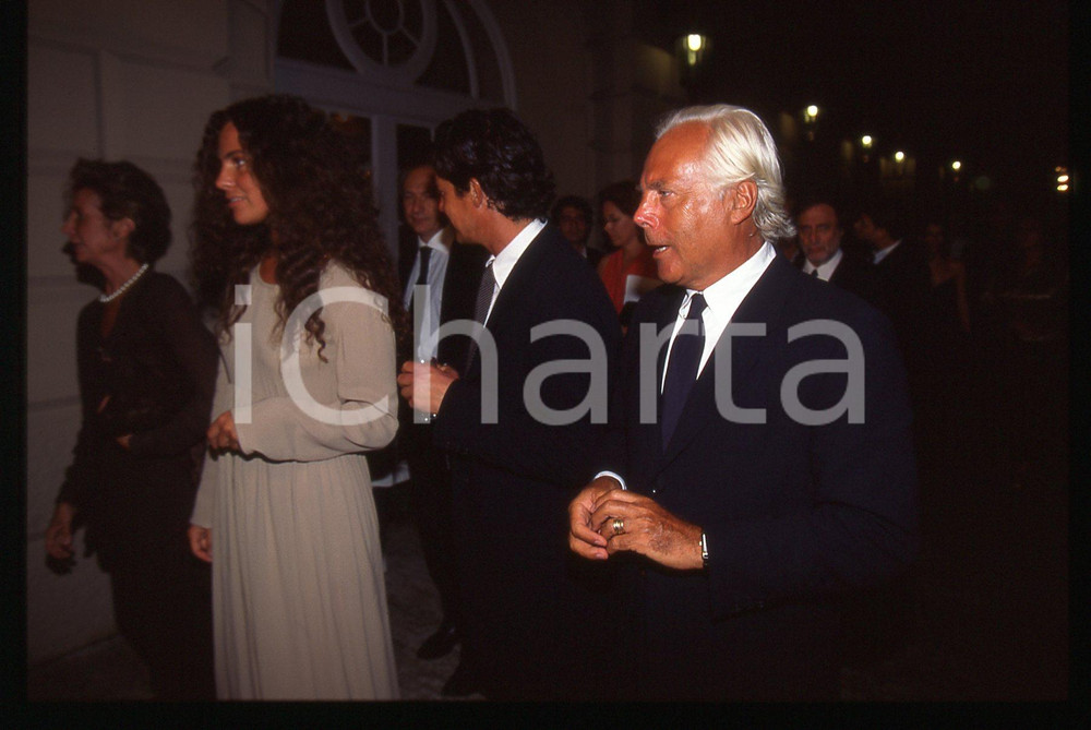 Giorgio e Roberta ARMANI - FESTIVAL CINEMA VENEZIA 1999 * 35 mm vintage slide 25