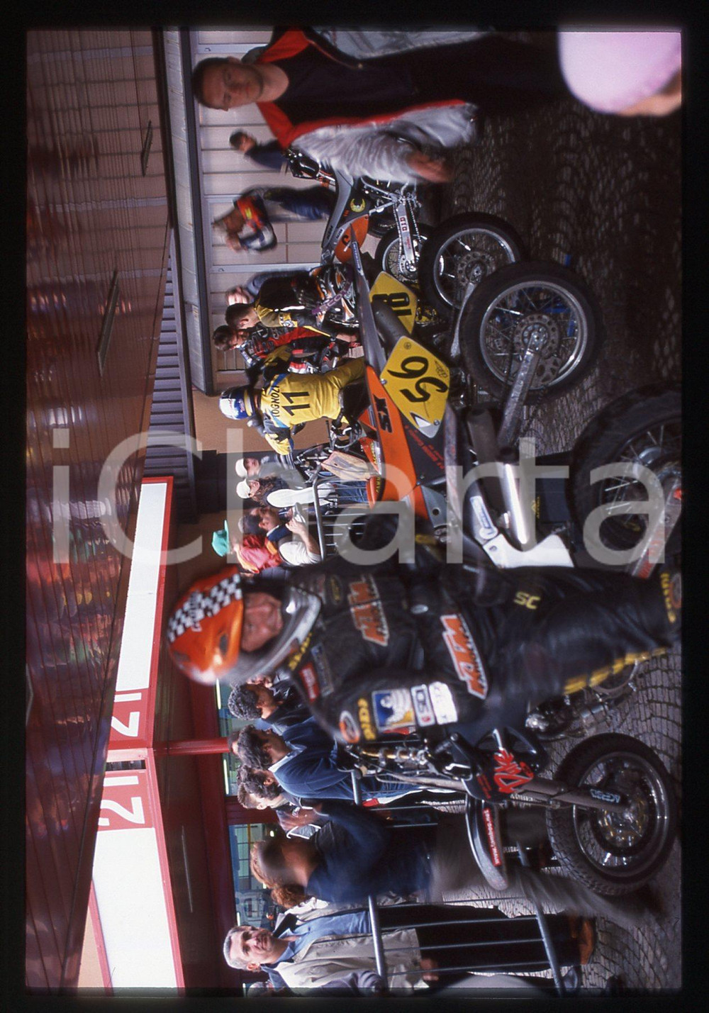 MOTOCLUB LAZZATE - Campionato TRIAL INDOOR - MILANO 2000 35 mm vintage slide 42