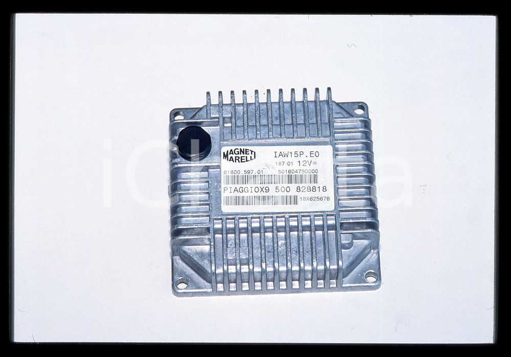 Componente PIAGGIO X9 500 MAGNETI MARELLI - MOTORI 2000 ca 35 mm vintage slide