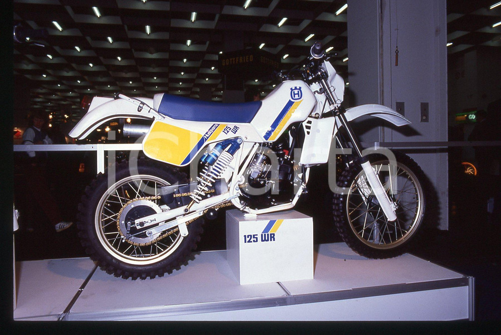HUSQVARNA 125 WR - COLONIA 1984 35 mm vintage slide