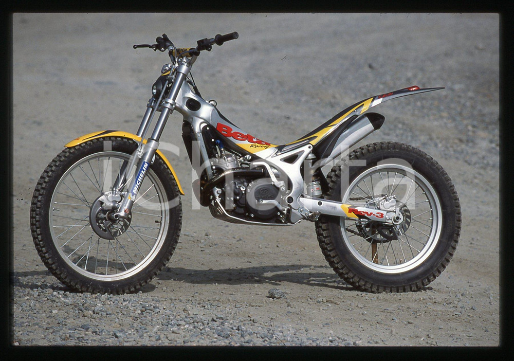 BETA RACING REV-3 - MOTO CROSS 2003 35 mm vintage slide