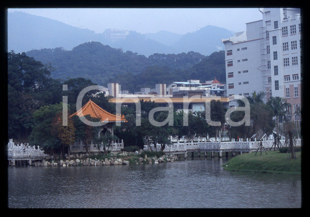 Gardens at CHIANG KAI-SHEK MEMORIAL HALL - TAIPEI 1989 35 mm vintage slide 2