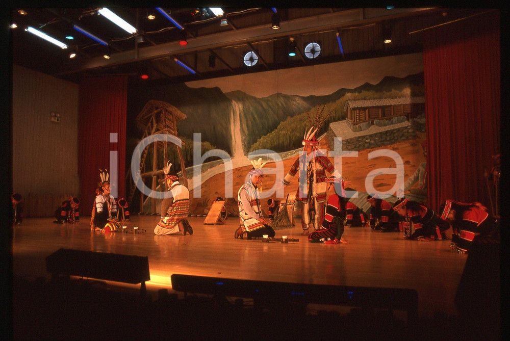 Drama play - TAIPEI 1989 35 mm vintage slide 2