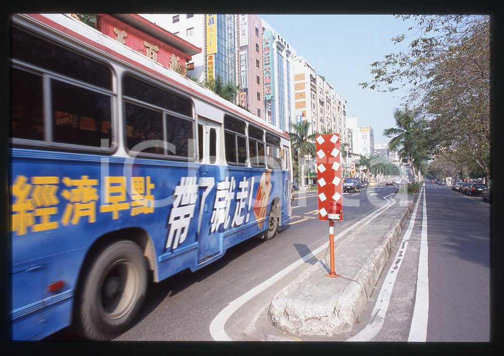 Public bus - TAIPEI 1989 35 mm vintage slide
