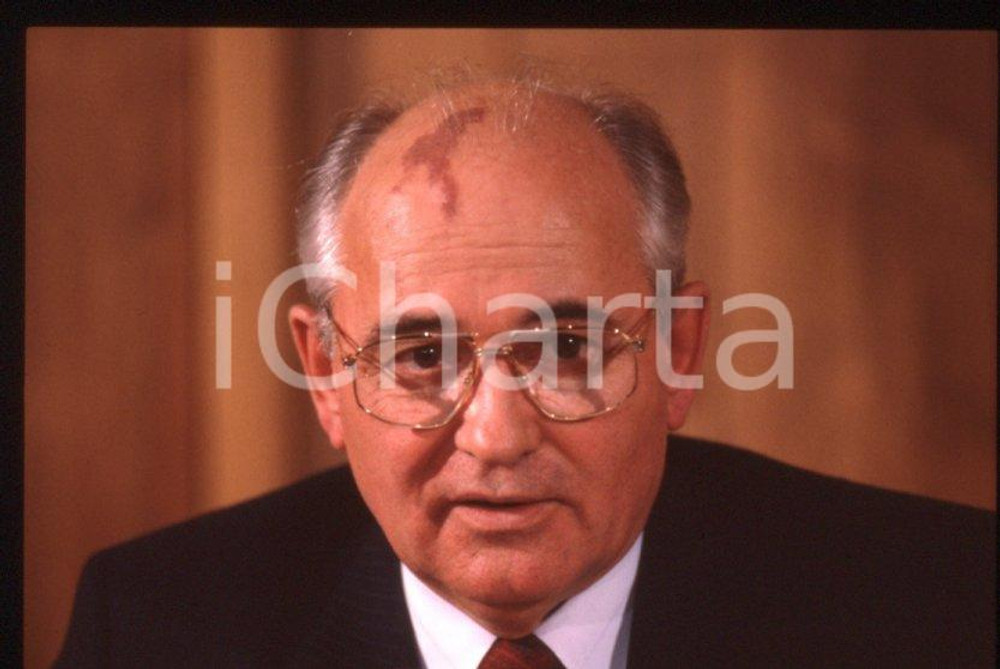 Fotografia d epoca originale 35mm vintage slide 1989 MILANO Michail GORBACHEV President USSR Portrait 24 1
