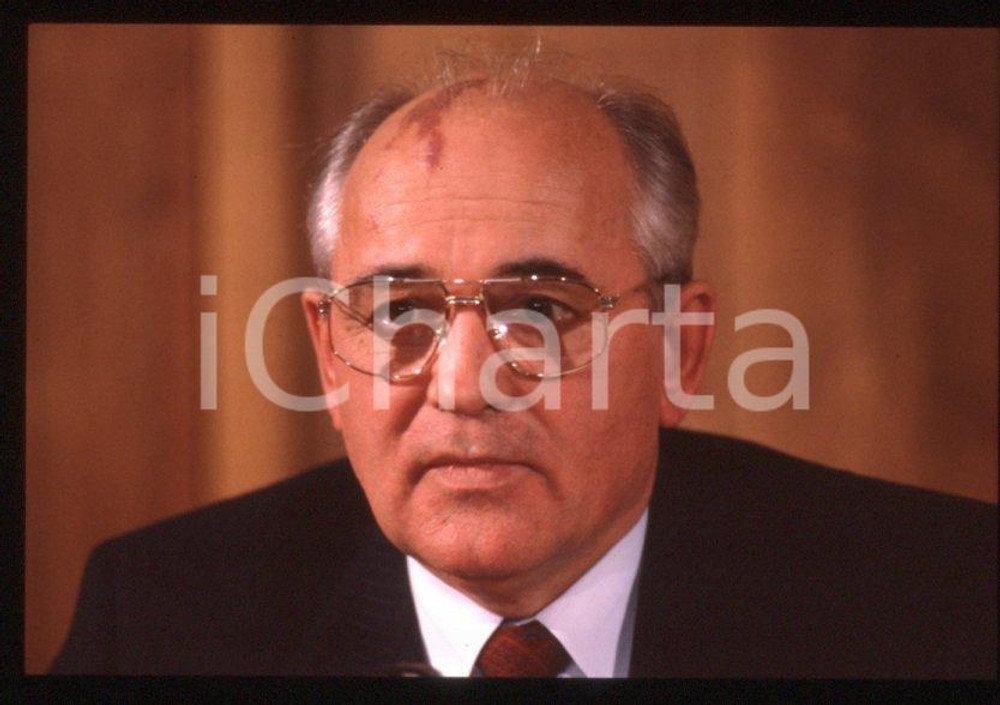 Fotografia d epoca originale 35mm vintage slide 1989 MILANO Michail GORBACHEV President USSR Portrait 26 1