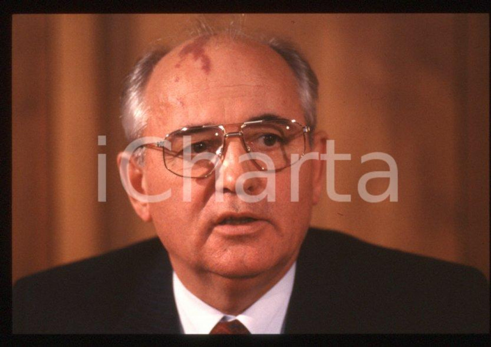 Fotografia d epoca originale 35mm vintage slide 1989 MILANO Michail GORBACHEV President USSR Portrait 27 1