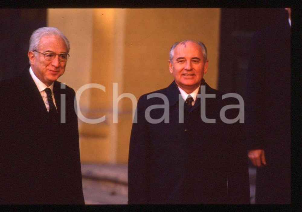 Fotografia d epoca originale 35mm vintage slide 1989 ROMA QUIRINALE Francesco COSSIGA Michail GORBACHEV 14 1