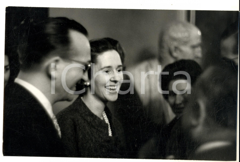 Fotografia d epoca originale 1960 ca BRUXELLES ? Regina Fabiola del Belgio a un evento pubblico Foto 3 1