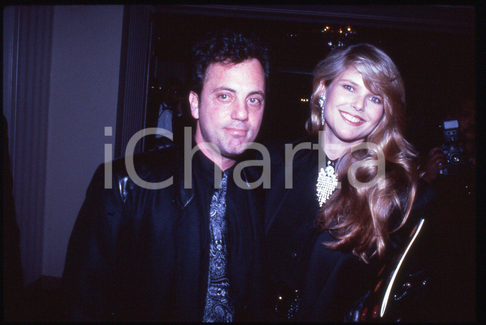 35mm vintage slide* 1990ca COSTUME Billy JOEL con Christie BRINKLEY Ritratto (3)