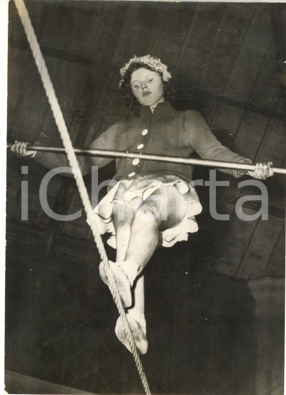 1957 TOULOUSE France PARY stabilisce record femminile permanenza sul filo *Foto