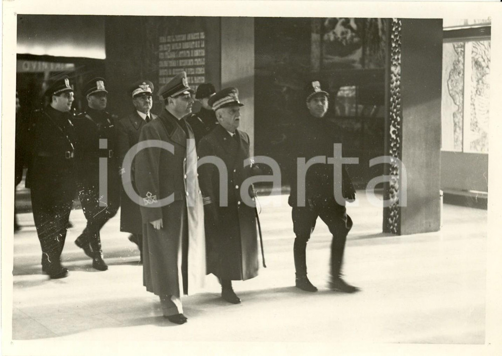 Fotografia d epoca originale 1939 ROMA Il Re, Achille STARACE e Giuseppe TASSINARI visitano mostra bonifiche 1