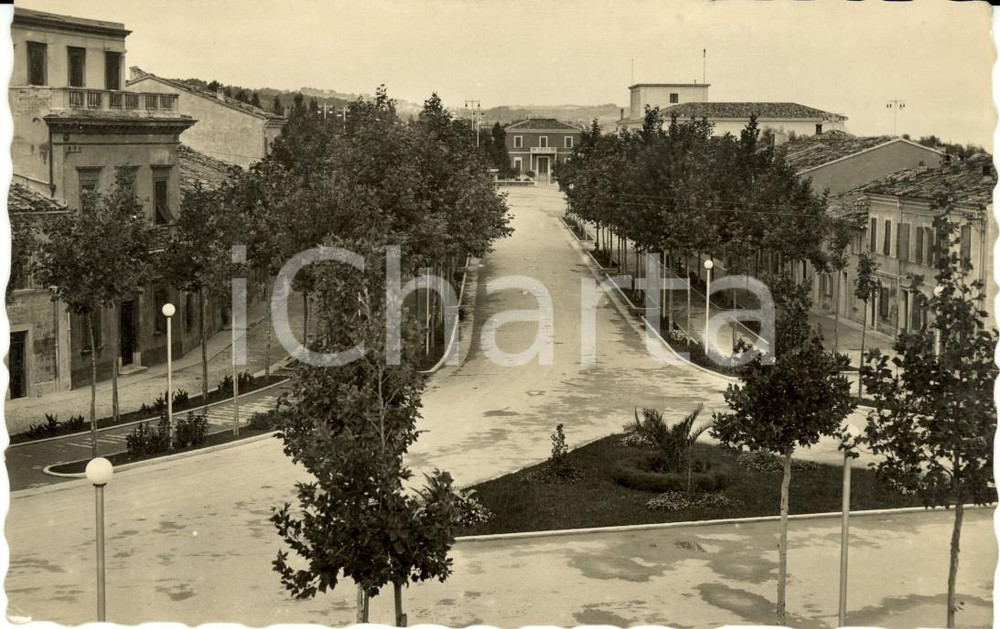 Cartolina originale da collezione 1942 FANO PU Veduta panoramica di Viale CAIROLI Cartolina FP NV 1