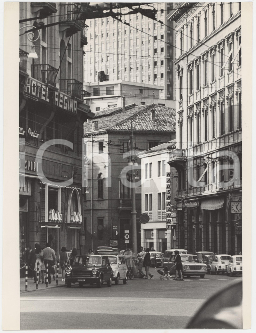 Fotografia d epoca originale 1970 ca PADOVA Piazza Garibaldi e Via San Fermo  Foto 18x23 cm 1