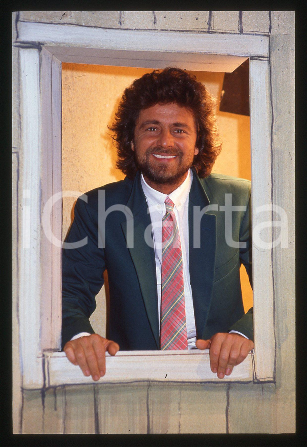 35mm vintage slide* 1984 "Te lo do io il Brasile" Beppe GRILLO ritratto (1)