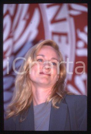 35mm vintage slide* 1998 ca VENICE Film Festival an actress Laura LINNEY (24)