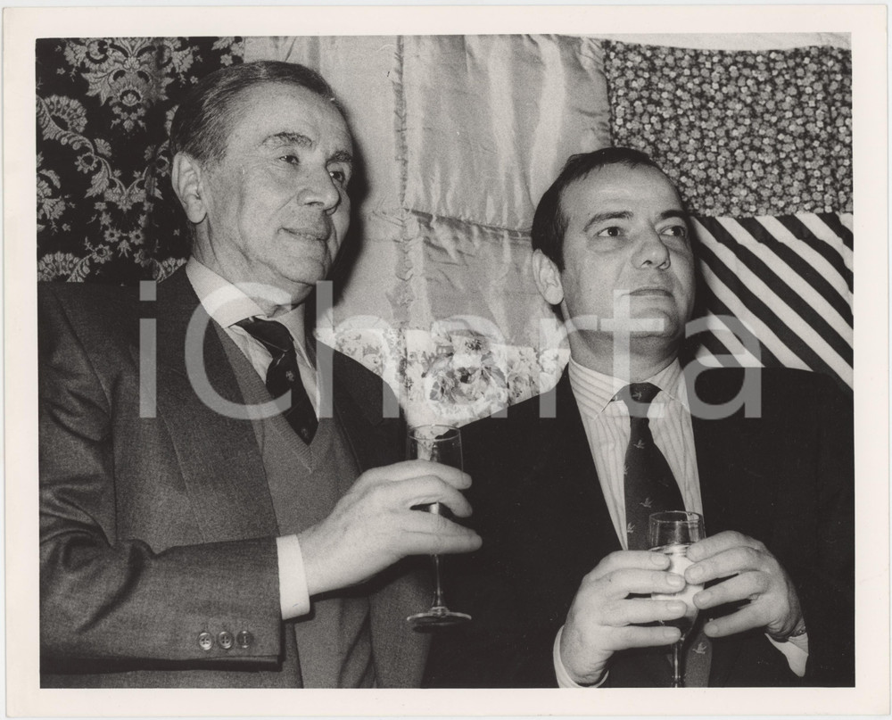 Fotografia d epoca originale 1987 RAI  PORTOBELLO Gian Carlo NICOTRA Enzo TORTORA Foto 25x20 cm 1