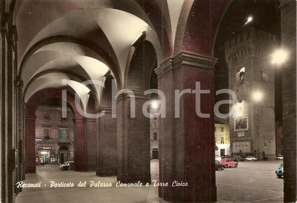 Cartolina originale da collezione 1966 RECANATI MC Porticato Palazzo Comunale TORRE CIVICA Insegna MOTTA FG 1