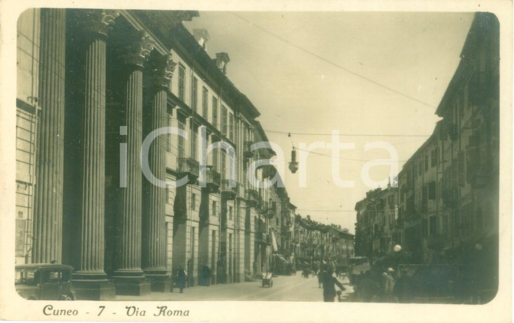 Cartolina originale da collezione 1930 ca CUNEO Scorcio di Via ROMA con passanti *Cartolina FP NV 1