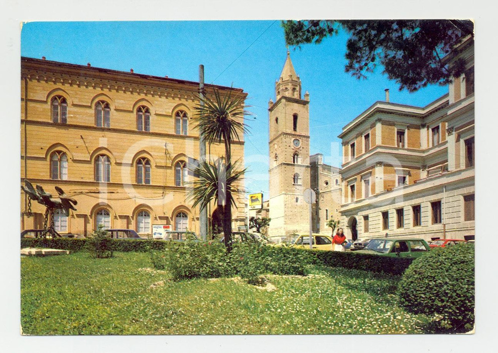 Cartolina originale da collezione 1982 CHIETI Palazzo Giustizia e Campanile SAN GIUSTINO - AGIP *Cartolina FG VG 1