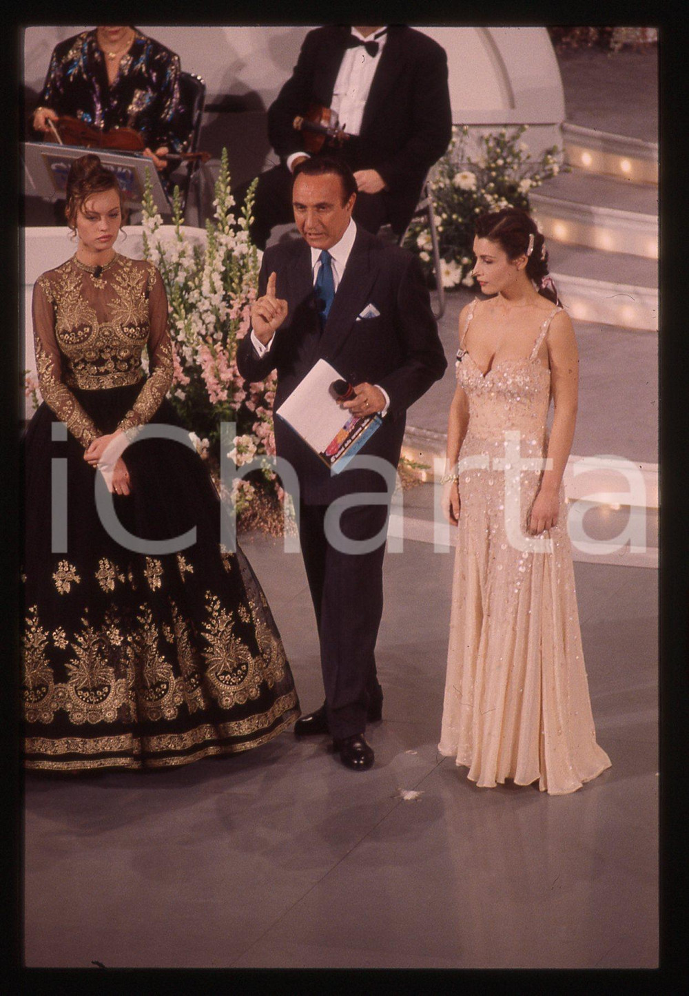 35mm vintage slide*1995 FESTIVAL SANREMO Anna FALCHI Claudia KOLL Pippo BAUDO 40