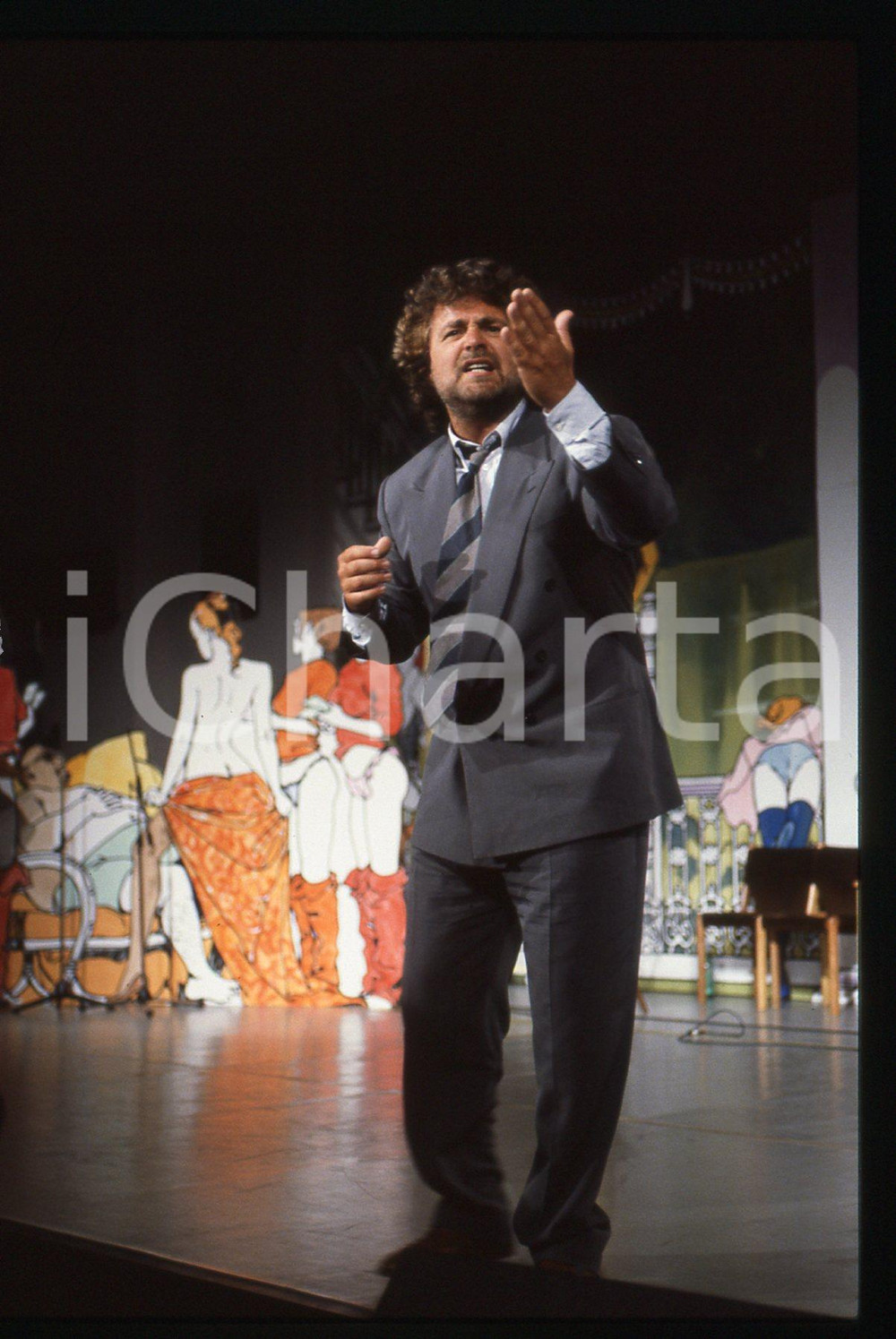35mm vintage slide* 1992 TEATRO - SATIRA Beppe GRILLO in scena (5)