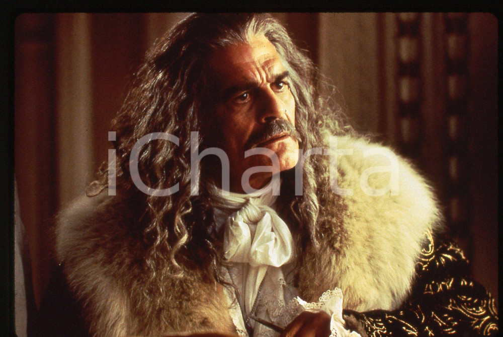35mm vintage slide* 1996 Serie tv GULLIVER'S TRAVELS - Omar SHARIF in una scena