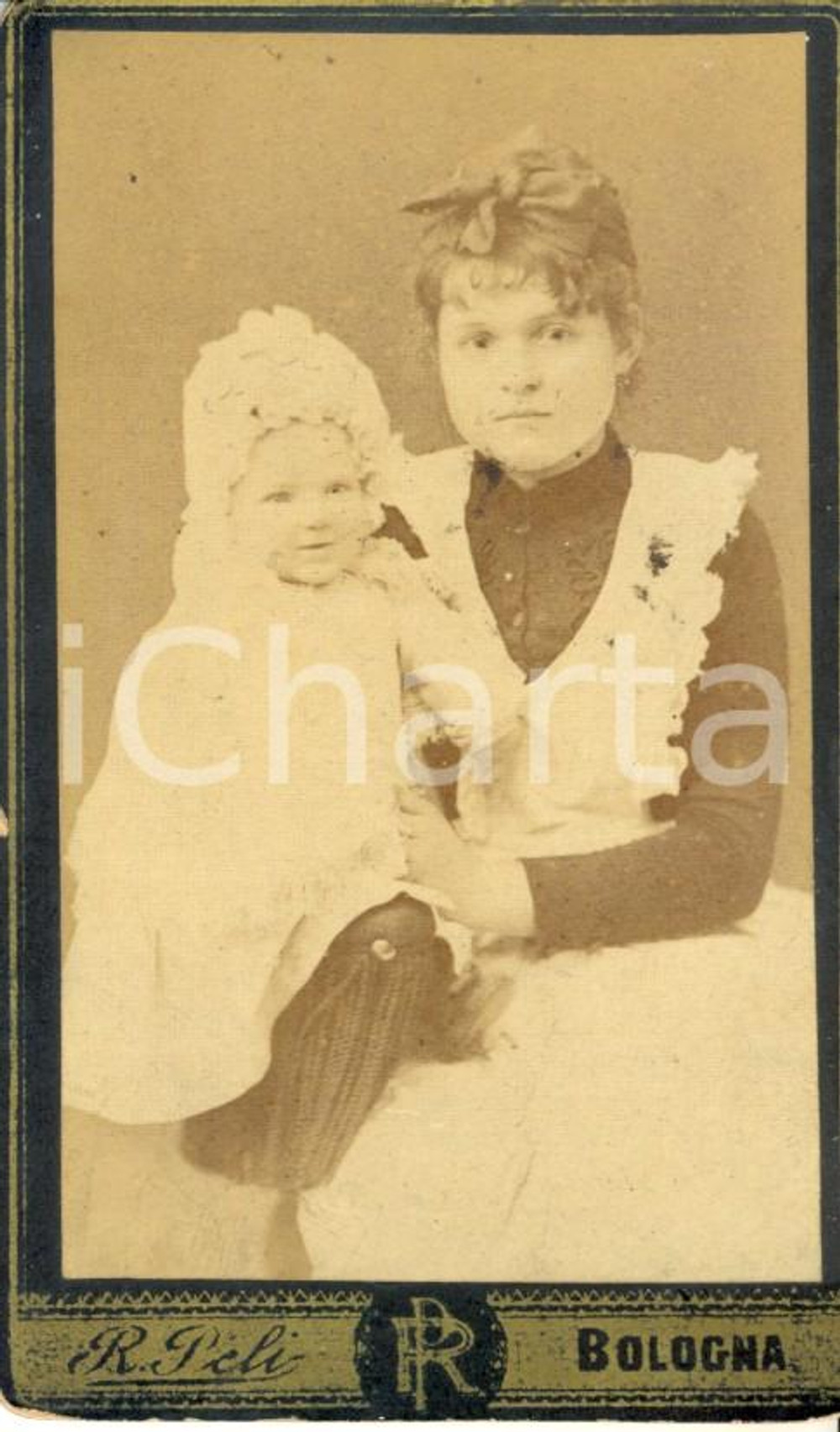 Fotografia d'epoca originale 1890 ca BOLOGNA Balia con bambina *Fotografia ROBERTO PELI 1