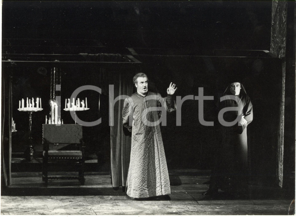 Fotografia d epoca originale 1979 MILANO Teatro alla Scala  Nicolai GHIAUROV in Boris Godunov  Foto 24x18 1
